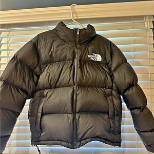 Black north face puffer size M